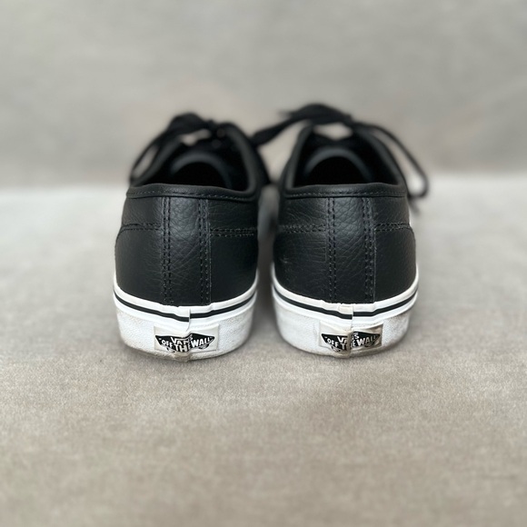 Vans Doheny Decon Tumbled Leather Black & White Skate Shoes Women's Size 8.5 - Picture 4 of 7